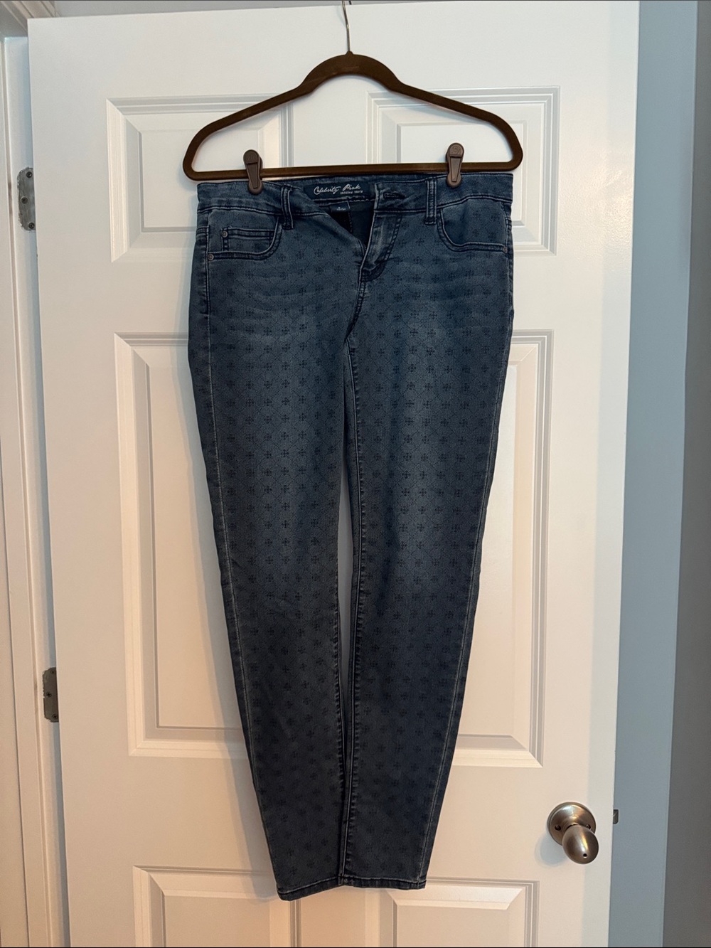 Celebrity Pink Printed Navy Skinny Jeans - Women's